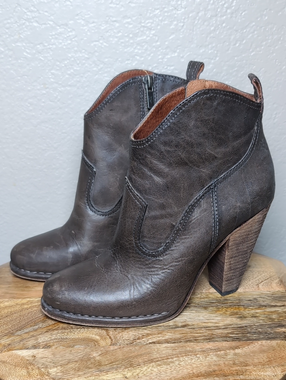 High Heel Frye Western Cowgirl Booties